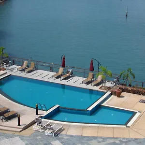 Hotel Ramada By Wyndham Langkawi Marina ****